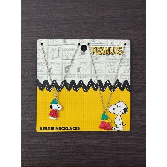 Peanuts Snoopy & Woodstock Puffer Jacket Best Friend Necklace Set - Picture 1 of 2